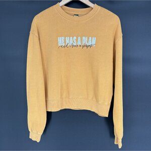 NWT Old Navy Women's Christian Graphic Sweatshirt S Mustard Yellow He Has A Plan